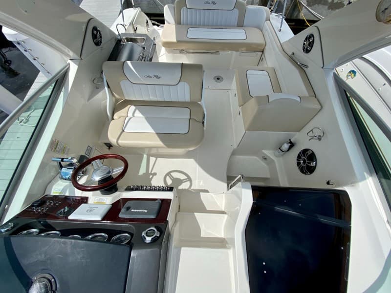 2013 Sea Ray 310 Sundancer