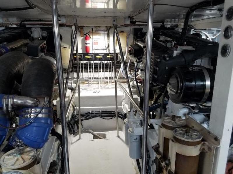 1988 Hatteras Convertible