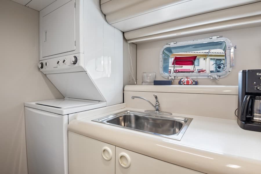 1989 Oceanfast Motor Yacht