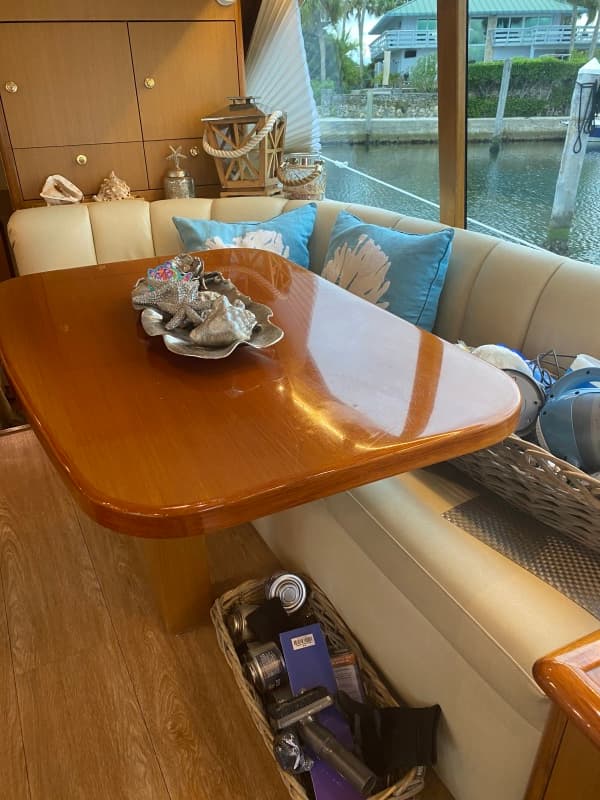 2002 Ocean Yachts 52 Sportfish