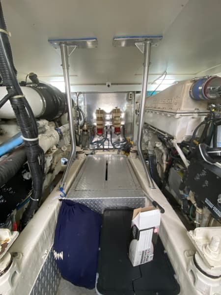 2002 Ocean Yachts 52 Sportfish