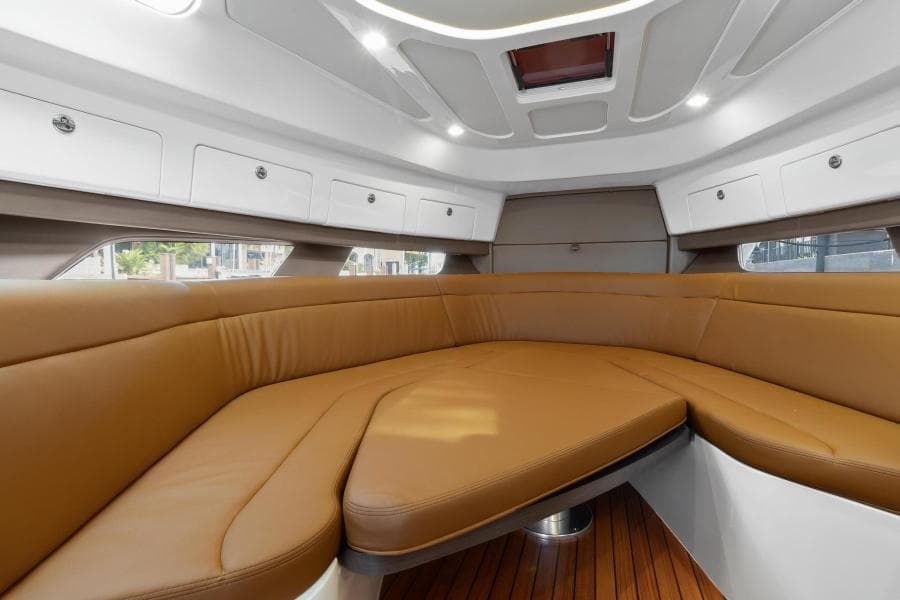 2021 Intrepid 438 Evolution