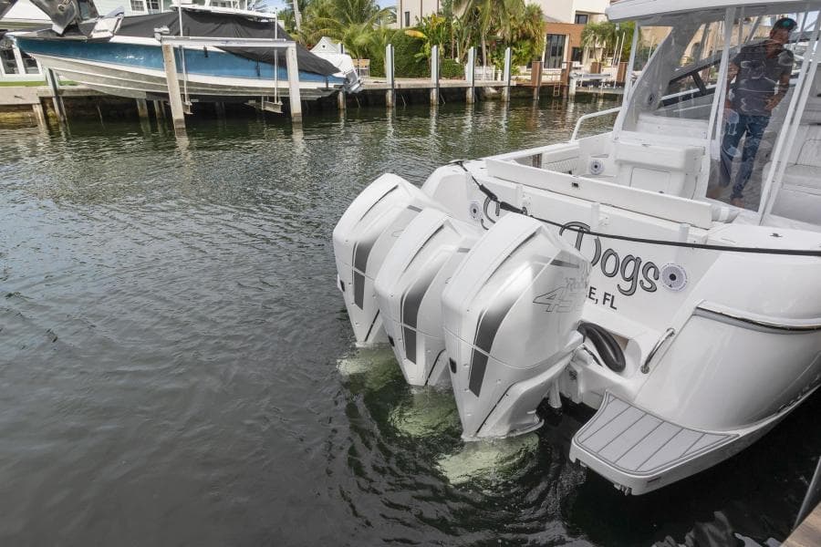 2021 Intrepid 438 Evolution