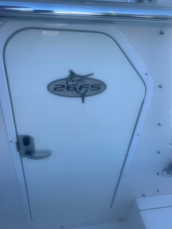 2010 Regulator 26 Forwarding Seating