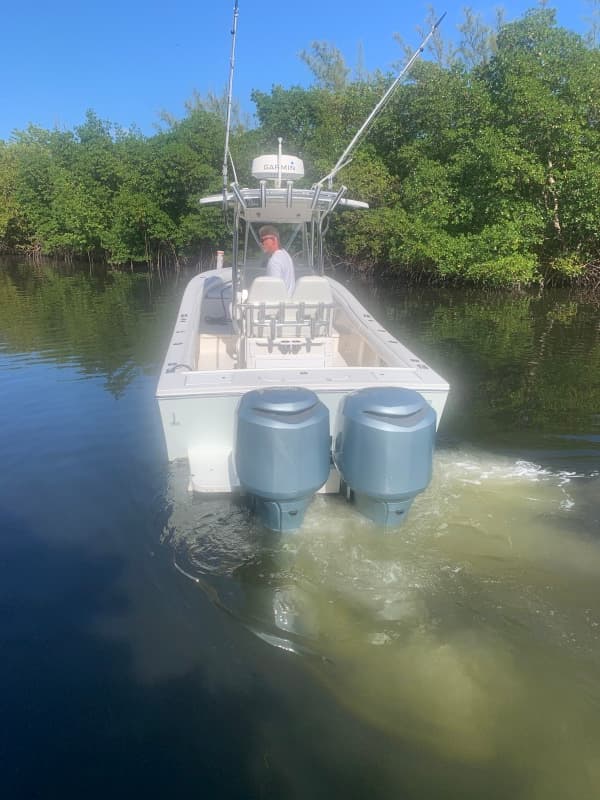 2010 Regulator 26 Forwarding Seating