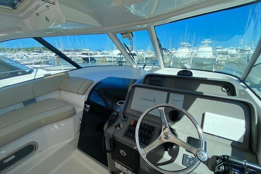 2018 Pursuit OS 385 Offshore