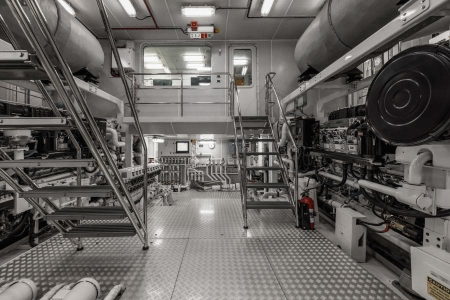 LAUREL 240'/73.15m Delta 2006/2014