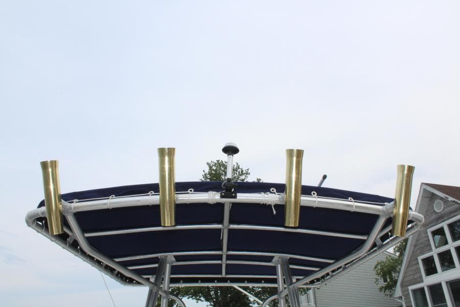 1999 Boston Whaler 23 Outrage