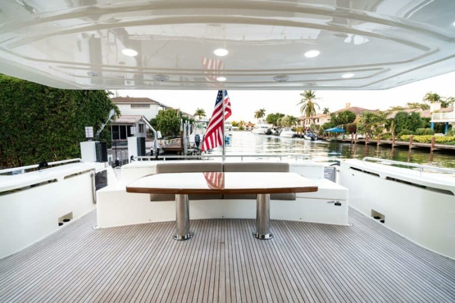 2007 Ferretti Yachts 780