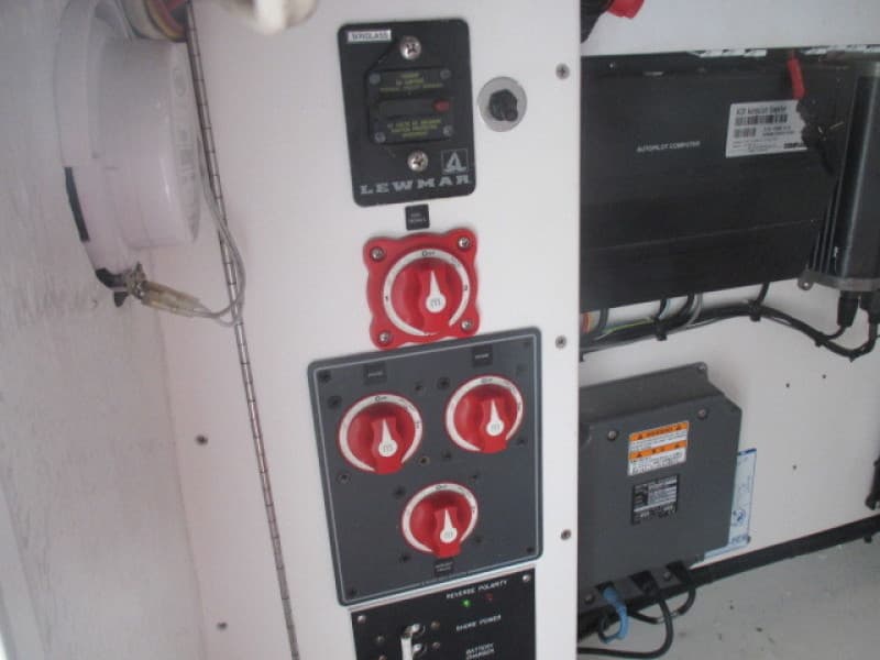 Battery switches
