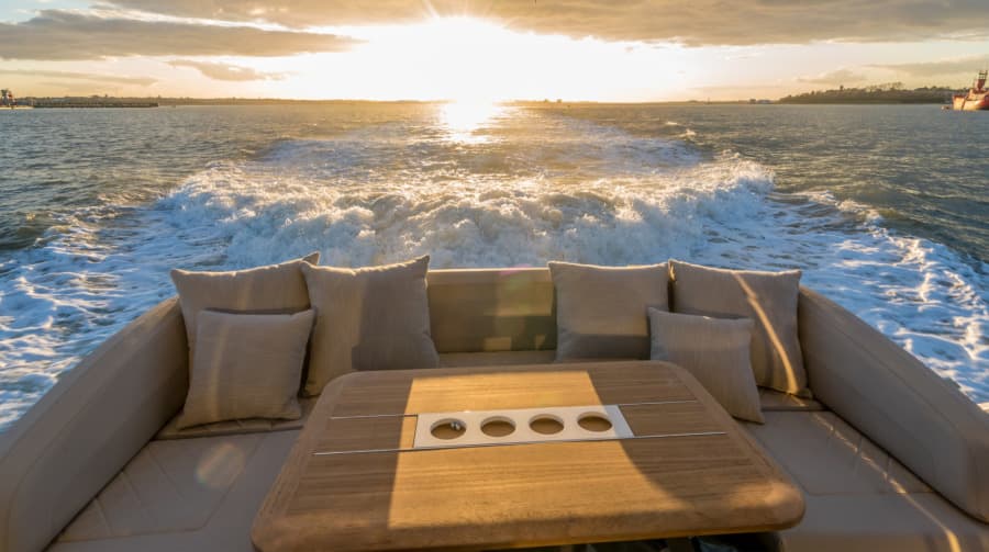 2022 Fairline Squadron 68