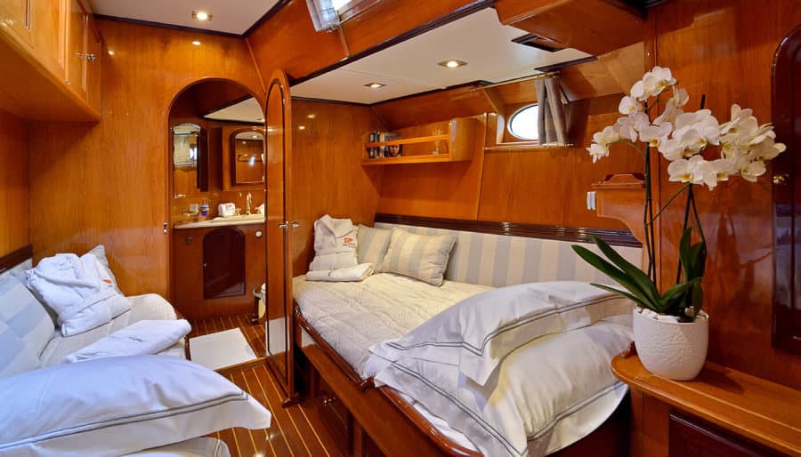 1988 Brooke Yachts 