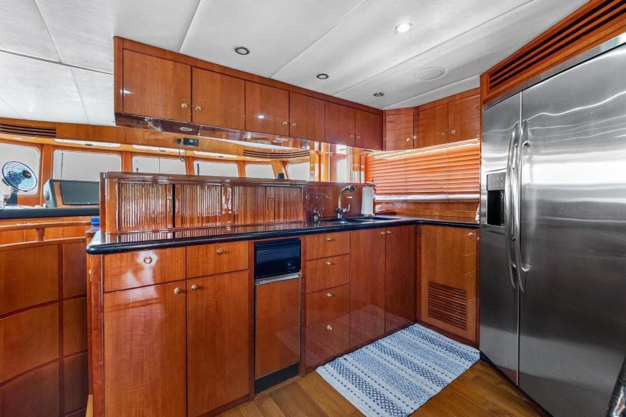 2006 Jefferson Starship Pilothouse