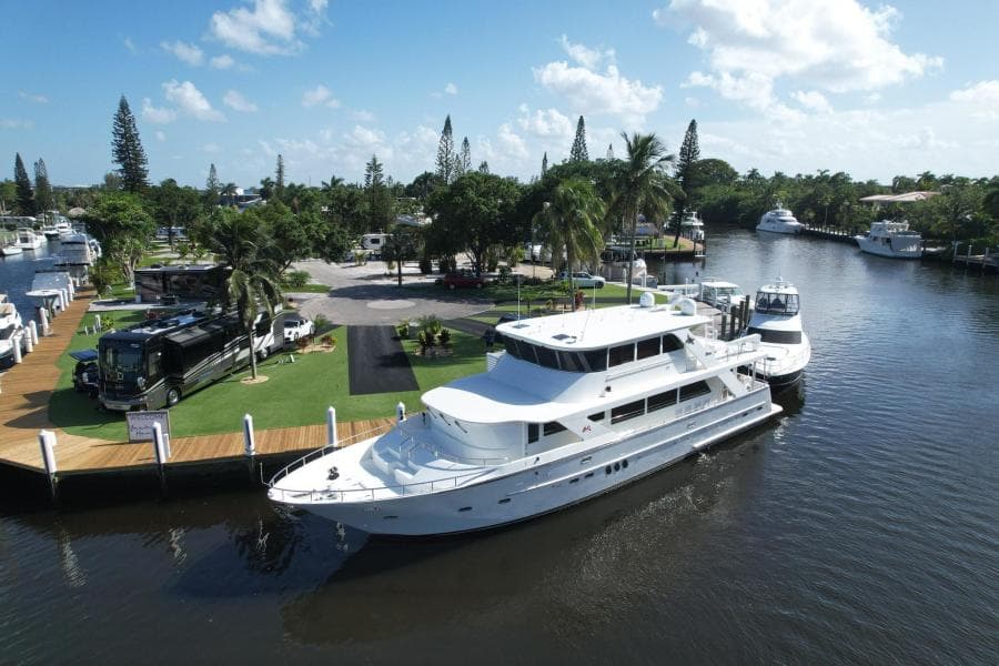 2006 Jefferson Starship Pilothouse