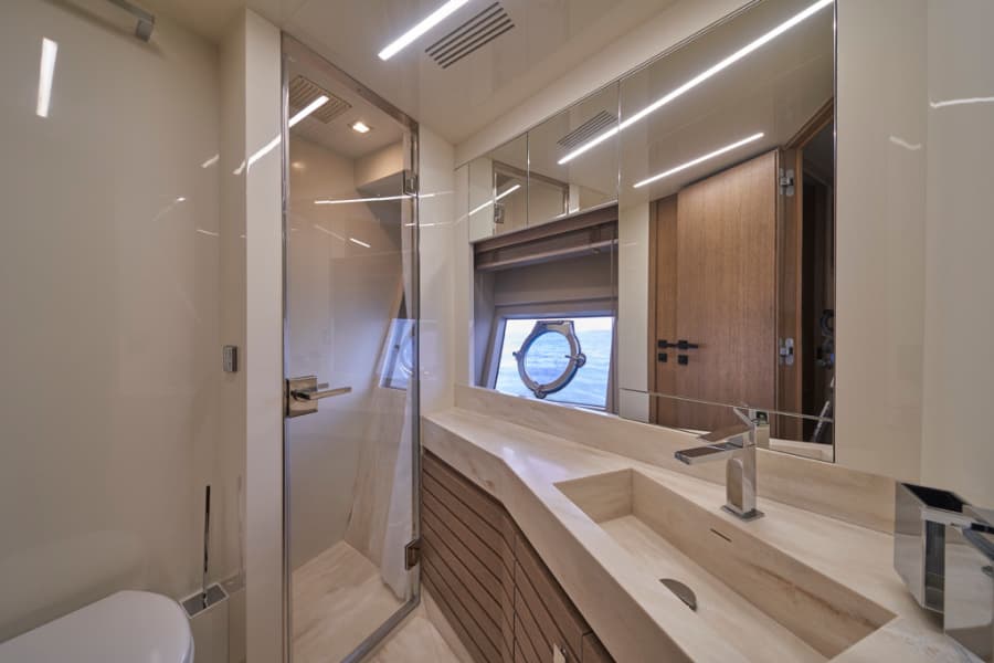 2022 Astondoa 52 Flybridge