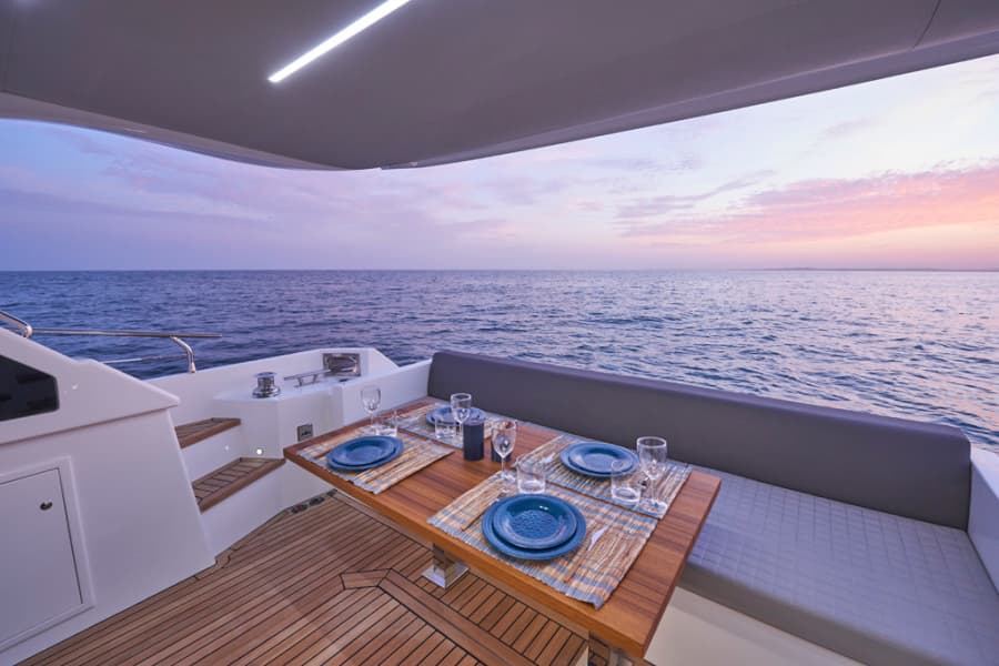 2022 Astondoa 52 Flybridge