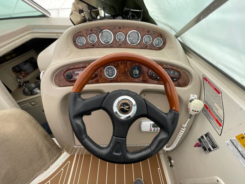 2002 Sea Ray 240 Sundancer