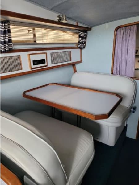 1988 Sea Ray 340 Express Cruiser