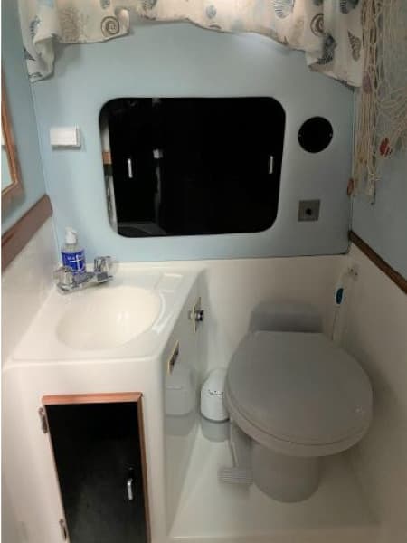 1988 Sea Ray 340 Express Cruiser