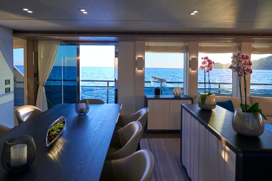 2022 Astondoa 110 Century