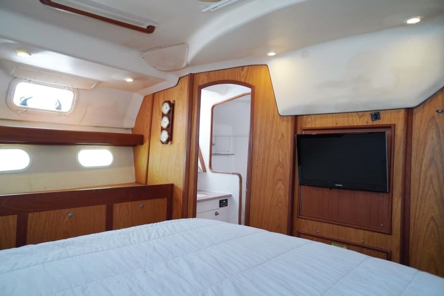 2000 Hunter Passage 420