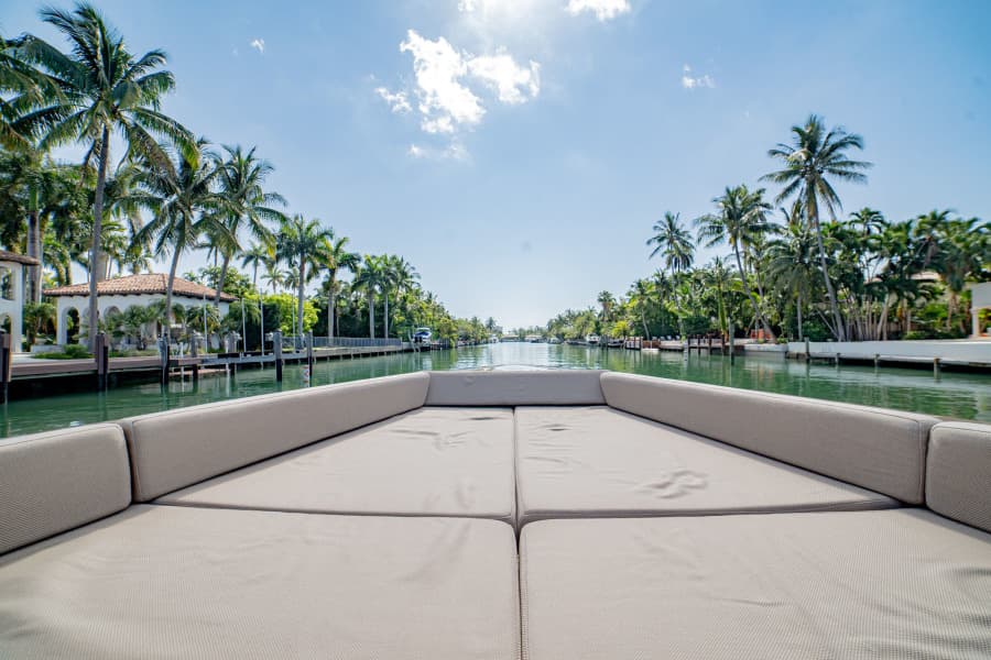 Bow -Sunbathing Area