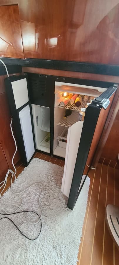 2007 Regal 4460 Commodore