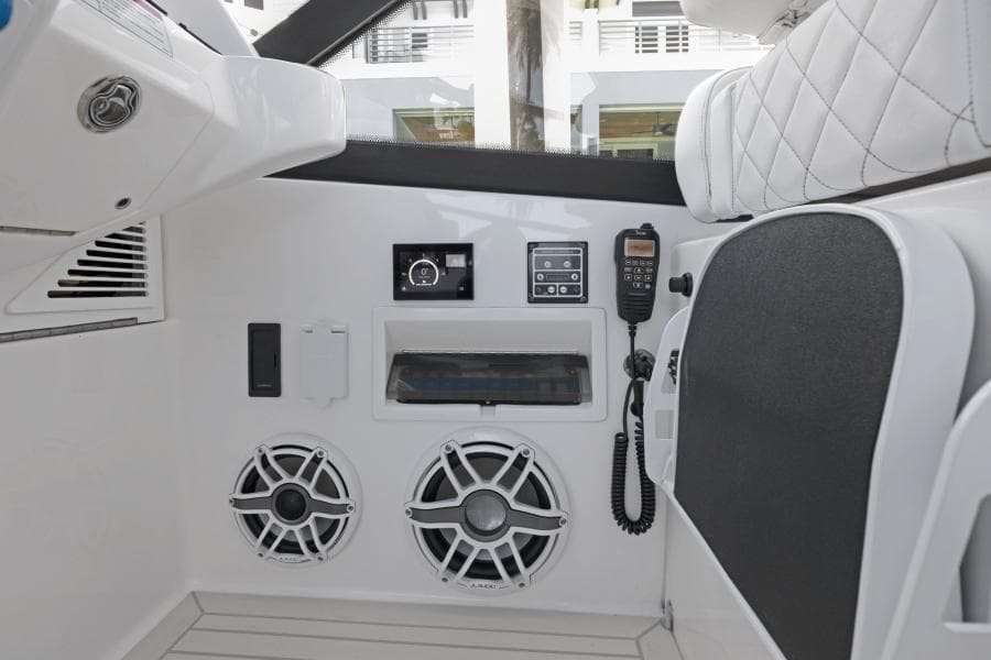 2020 Intrepid 477 Evolution