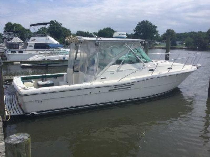 30' Pursuit starboard aft profile1