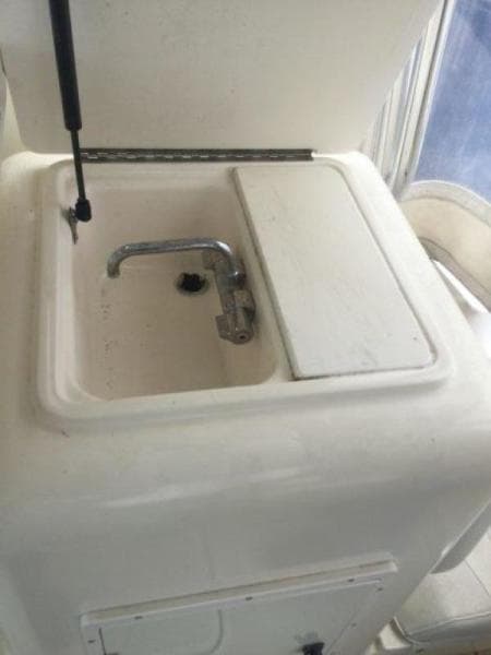 30' Pursuit cockpit sink