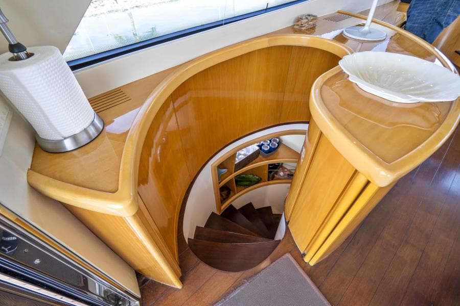 2005 Pershing 76 Motor Yacht - Denise - Companionway