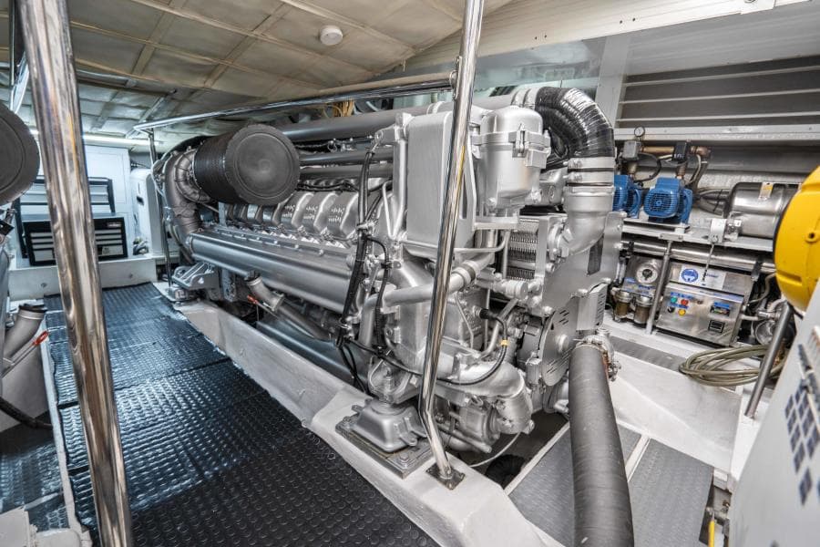 2005 Pershing 76 Motor Yacht - Denise - Engine Room