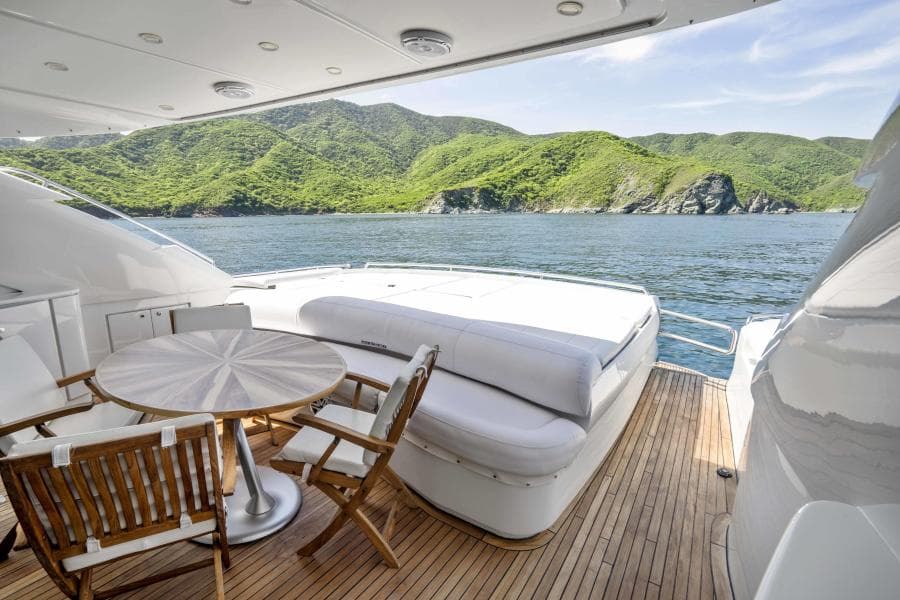 2005 Pershing 76 Motor Yacht - Denise - Cockpit