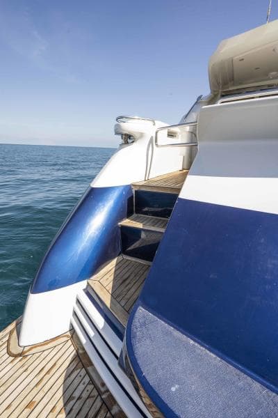 2005 Pershing 76 Motor Yacht - Denise - Transom Steps