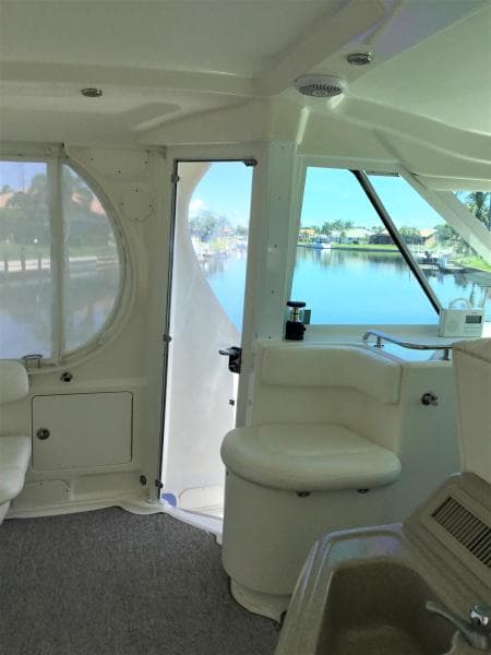 2005 Sea Ray 40 Motor Yacht