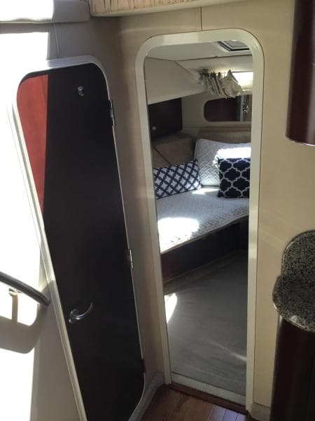 2005 Sea Ray 40 Motor Yacht