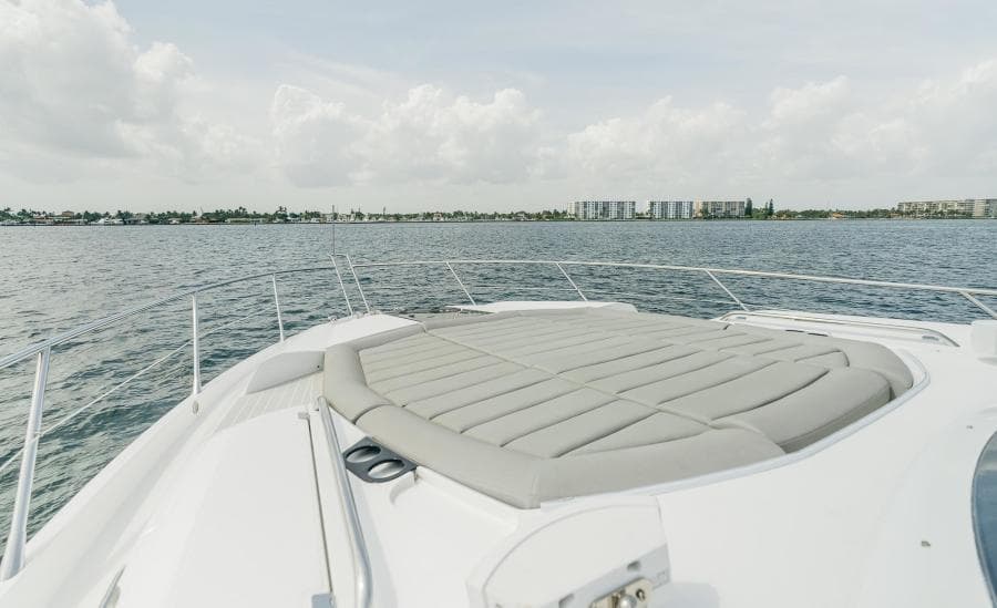 2018 Sunseeker Predator