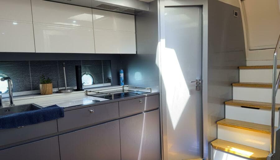 2013 Azimut Atlantis