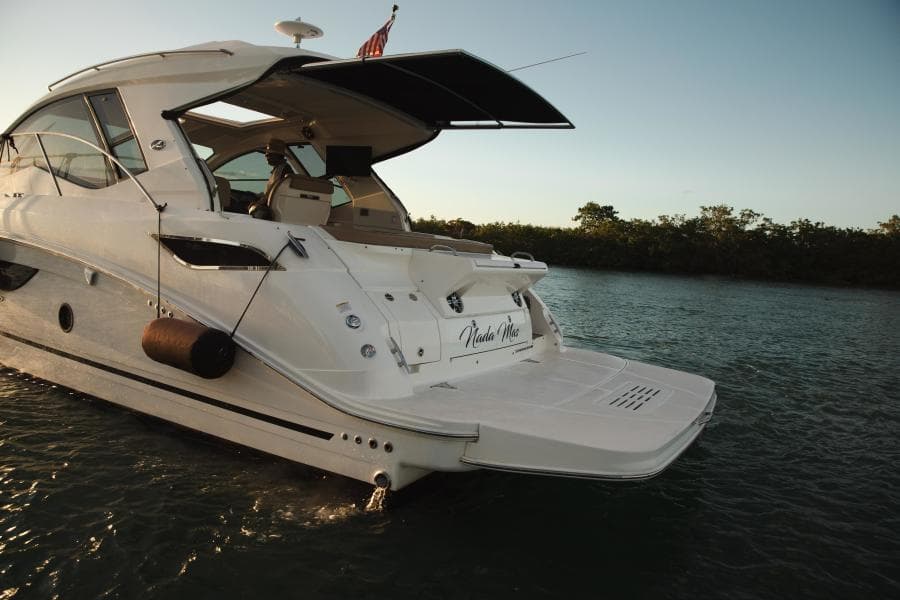 2019 Sea Ray Sundancer Coupe