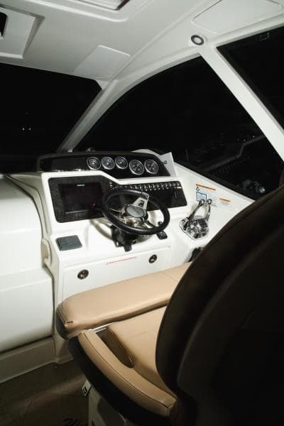 2019 Sea Ray Sundancer Coupe