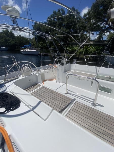 2004 Beneteau 473