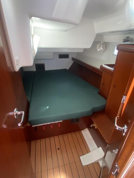 2004 Beneteau 473