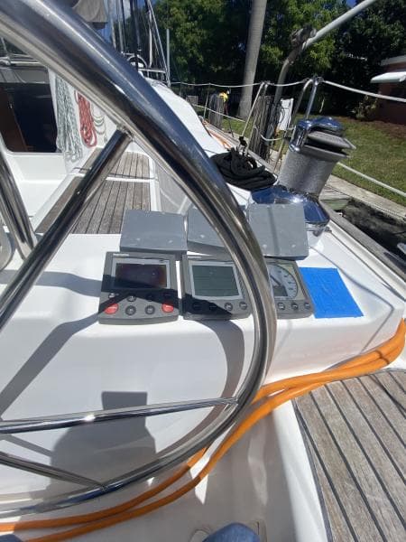 2004 Beneteau 473
