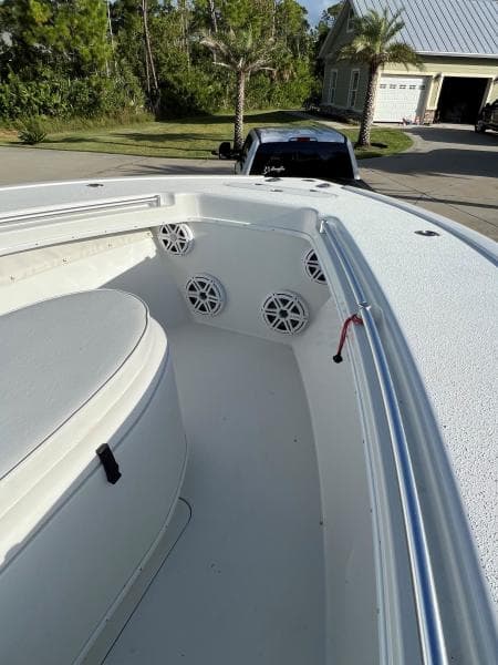 2016 Yellowfin Center Console