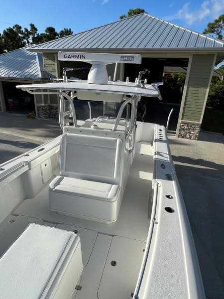2016 Yellowfin Center Console