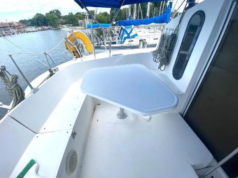 1995 Fountaine Pajot Athena 38