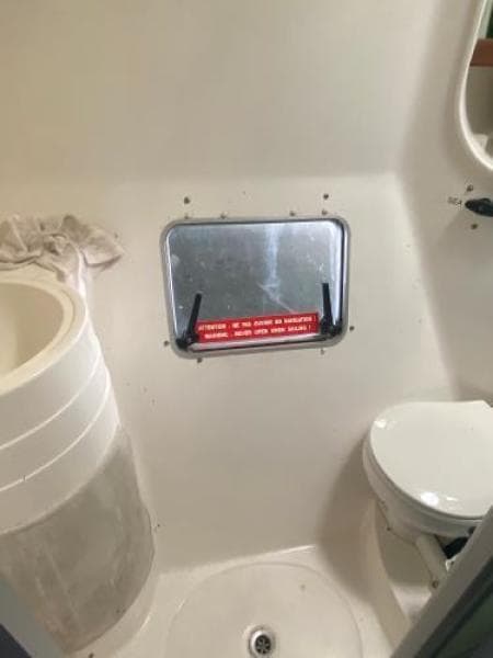 1995 Fountaine Pajot Athena 38