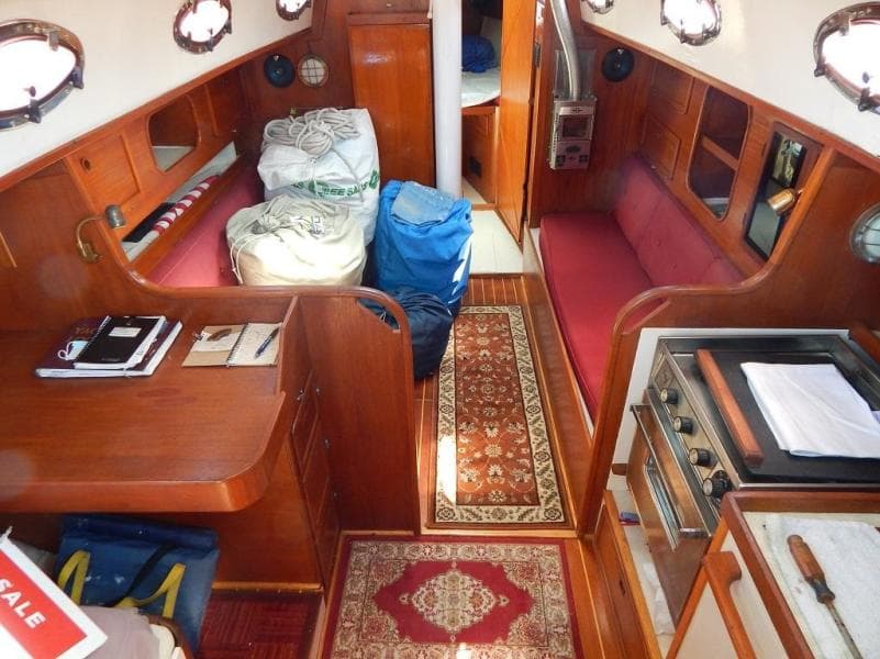 1976 Heritage Yacht Intrepid 35