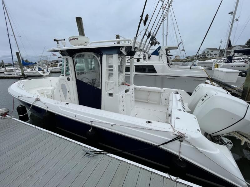 2007 Everglades 290 Pilot