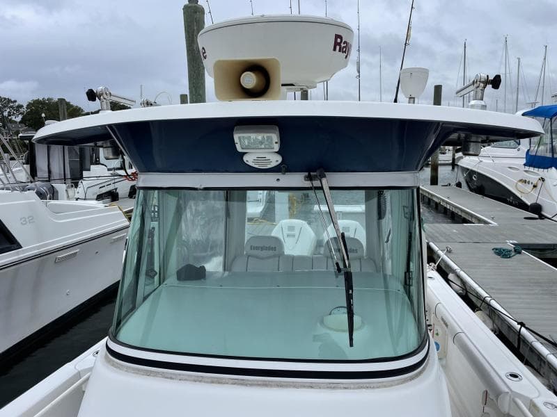 2007 Everglades 290 Pilot